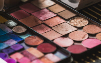 Eyeshadow and Blush Pairings for Every Occasion: Day to Night Looks